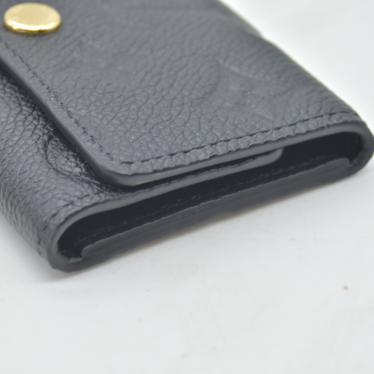 $450 Louis Vuitton Monogram Empreinte Multicles 6 Key Holder RFID