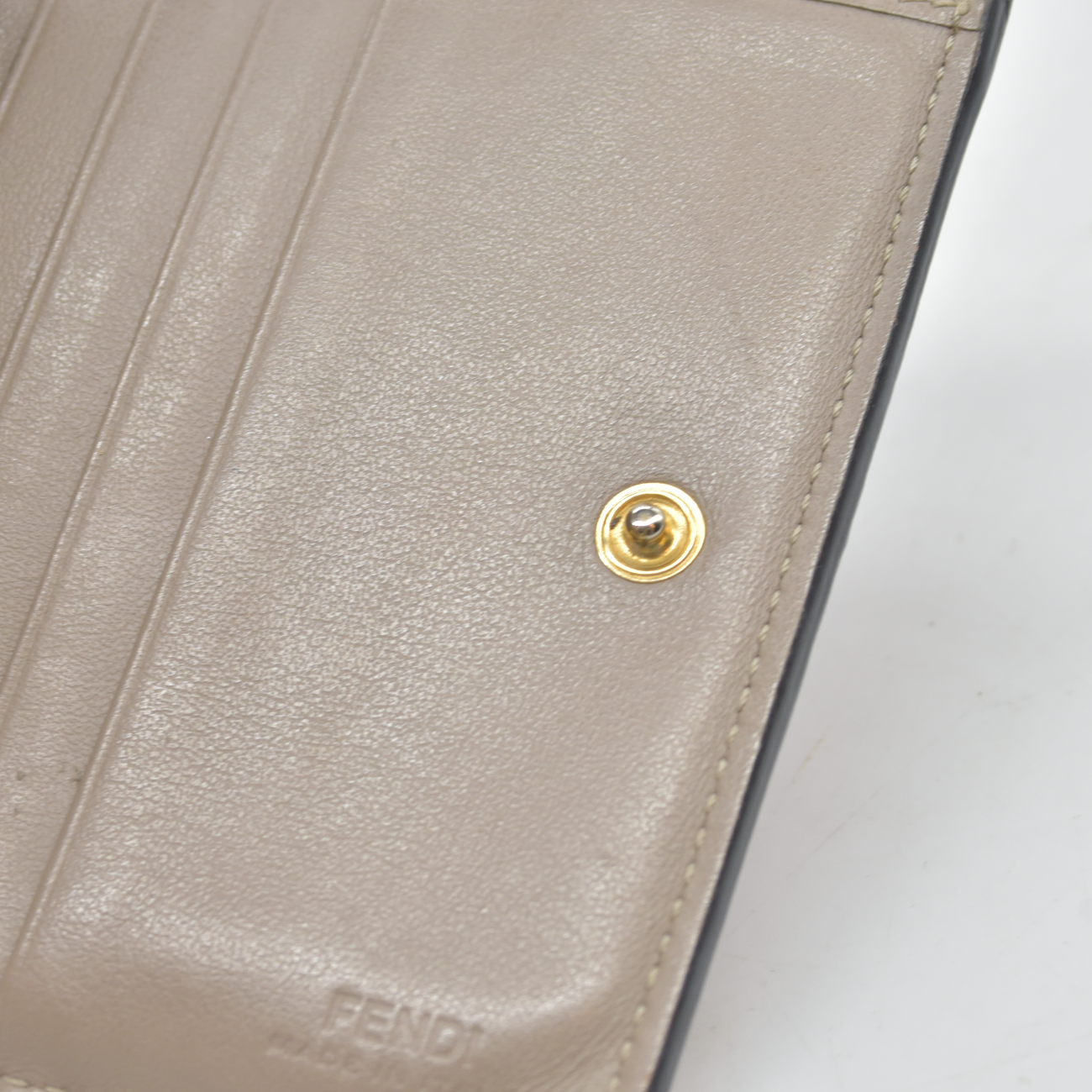 $510 FENDI By The Way Leather Compact Wallet Pink