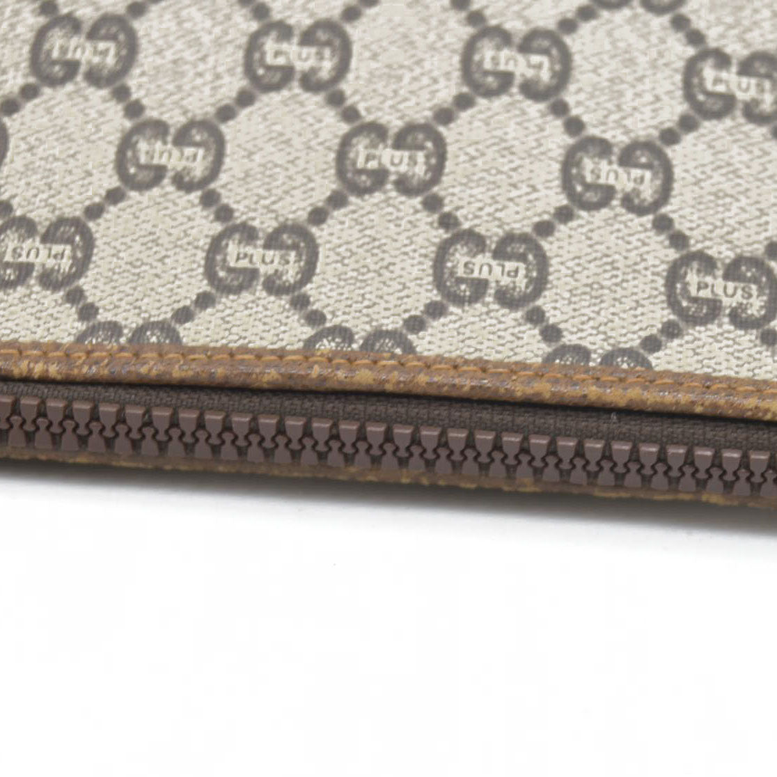Gucci GG  Gucci Plus PVC Leather Pouch Clutch Bag