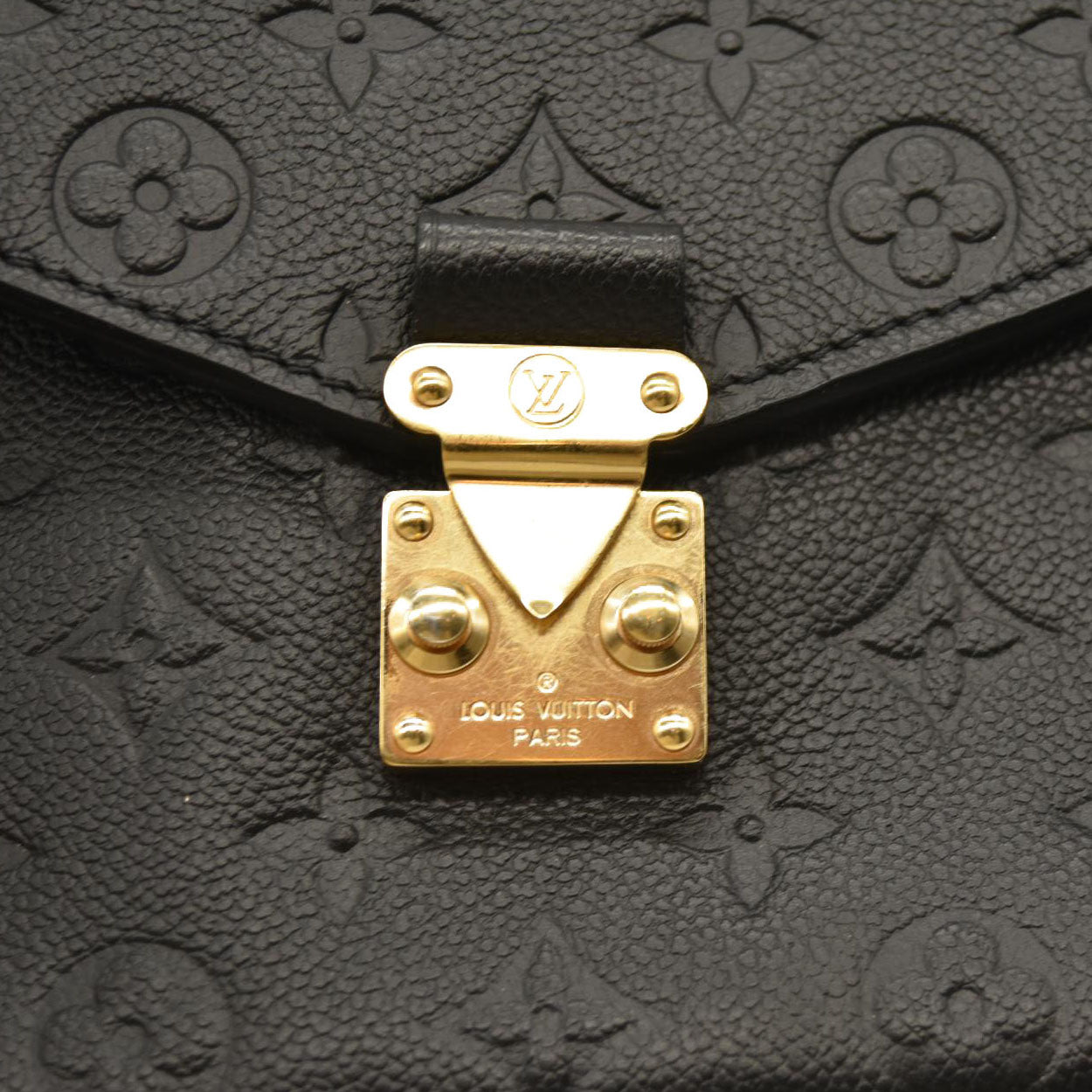 LOUIS VUITTON Empreinte Pochette Metis Black DU4128