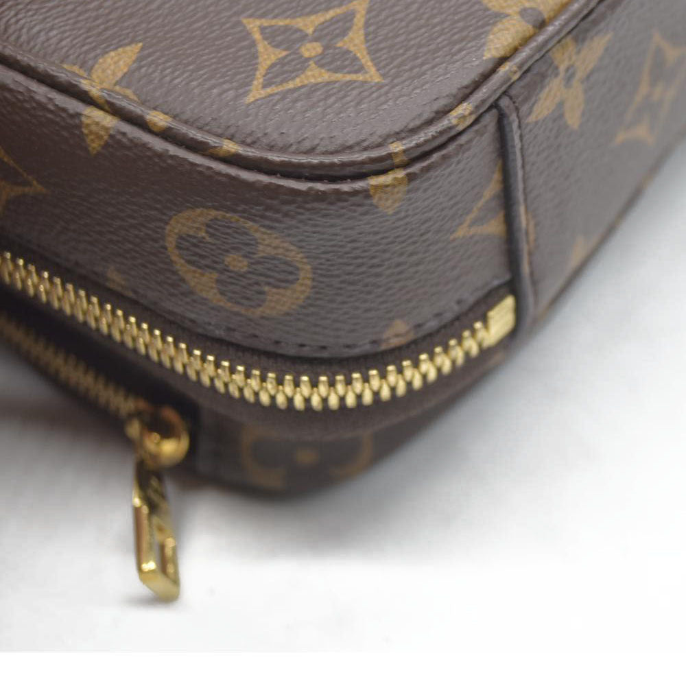 $3100 2020 Louis Vuitton Monogram Utility Crossbody