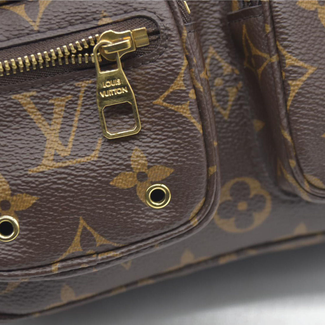 $3100 2020 Louis Vuitton Monogram Utility Crossbody