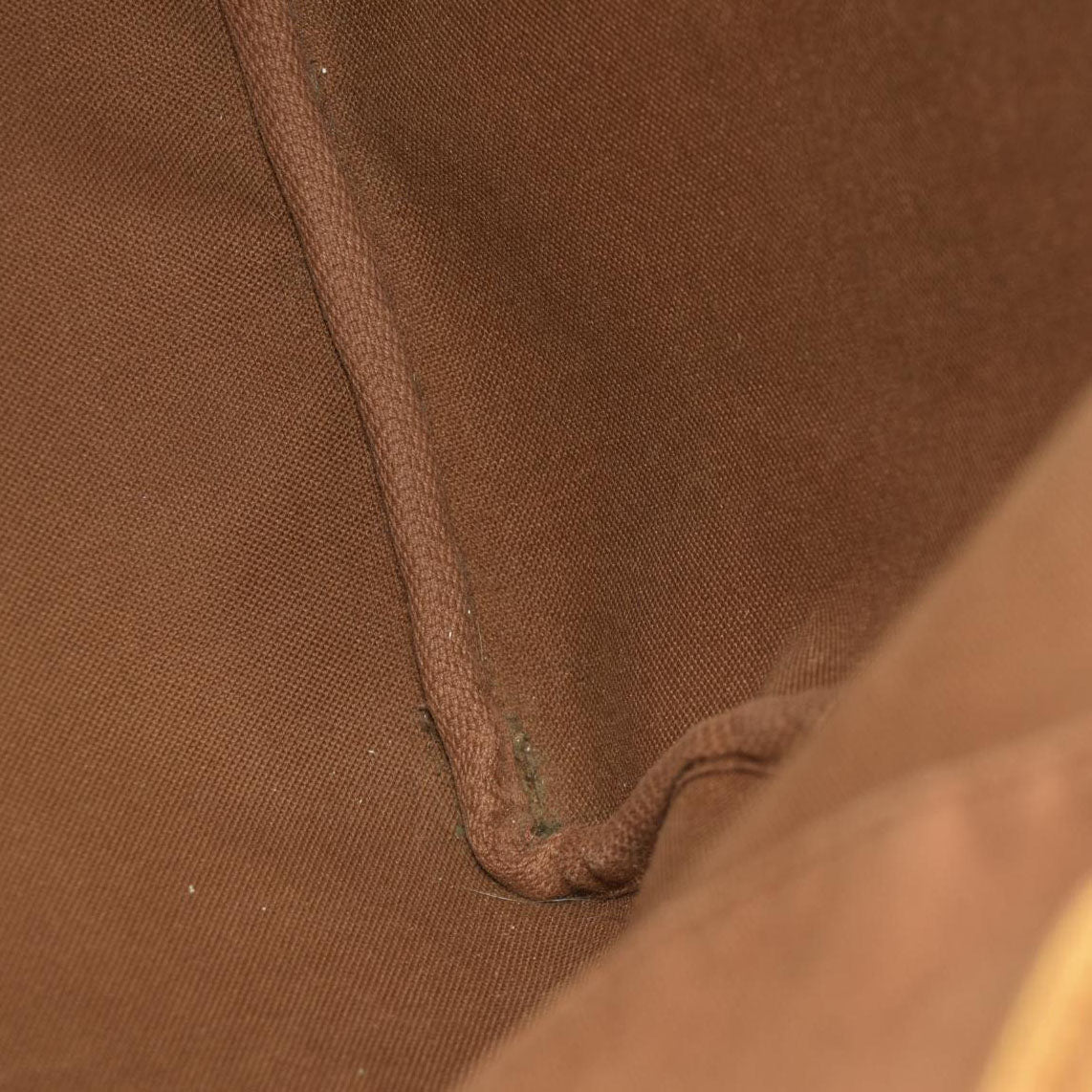 Louis Vuitton  Monogram Speedy 35