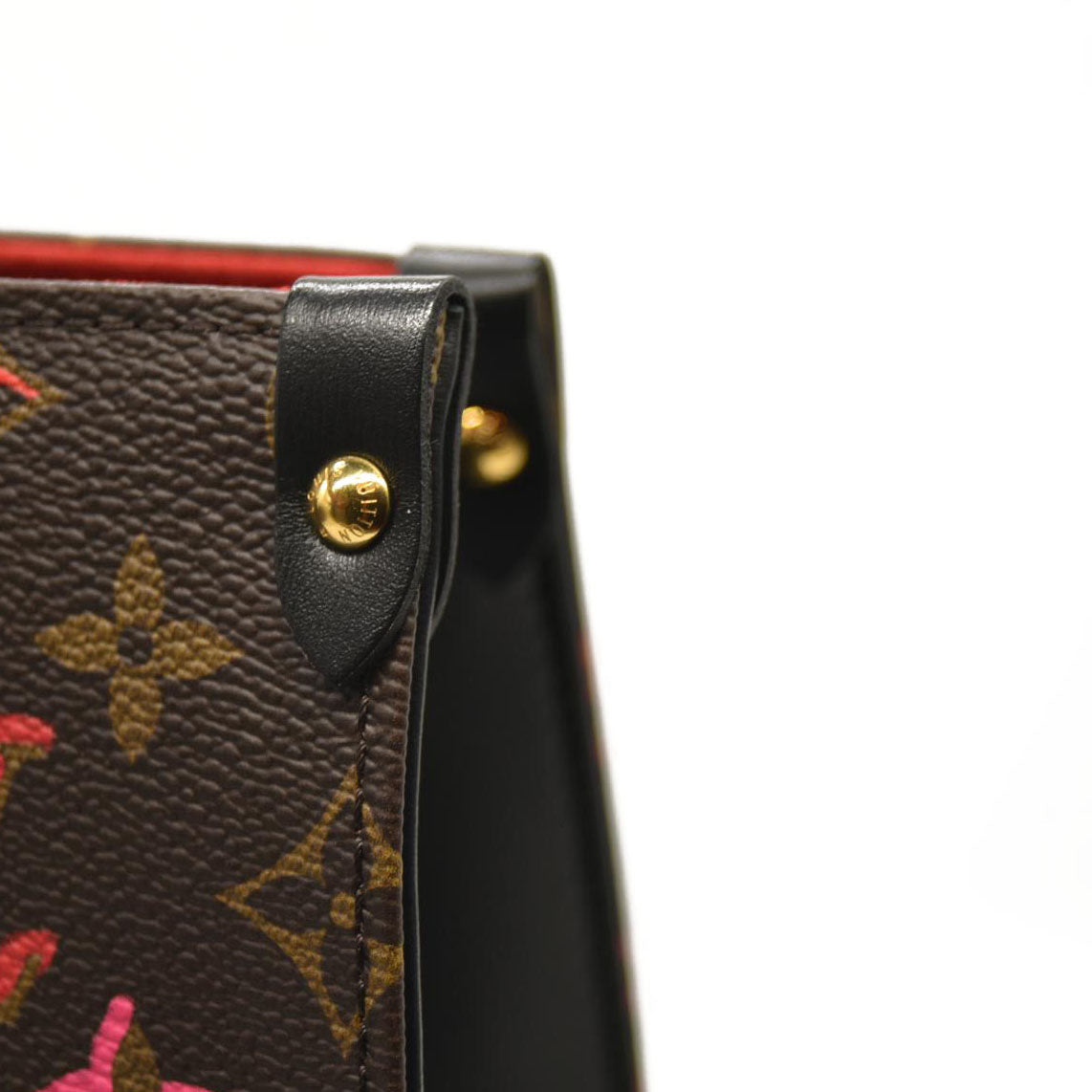 LOUIS VUITTON  Monogram Fall In Love Onthego MM