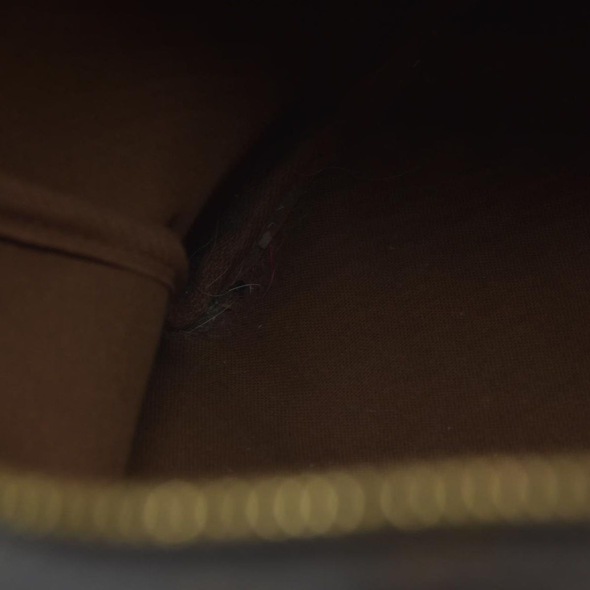 $1700 Louis Vuitton Monogram Speedy 35 TH0034