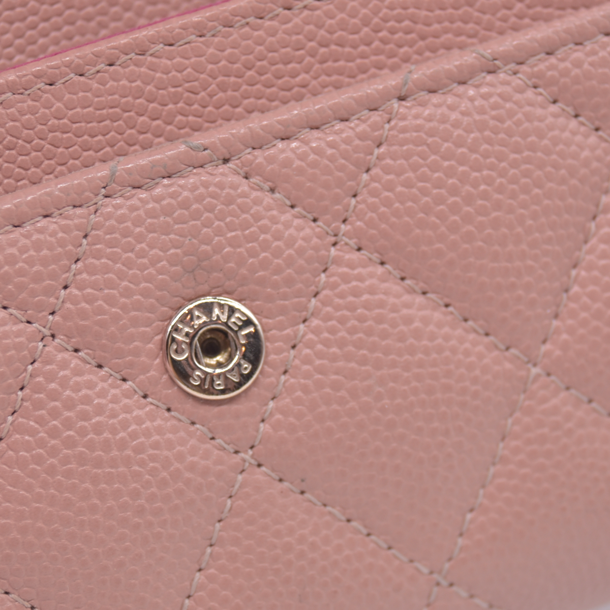 $1075 2023 Chanel Quilted CC Flap Card Holder Interlocking CC Logo Trifold Wallet 10017038