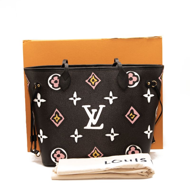 Louis Vuitton Monogram Giant Wild At Heart Neverfull MM Black Tote