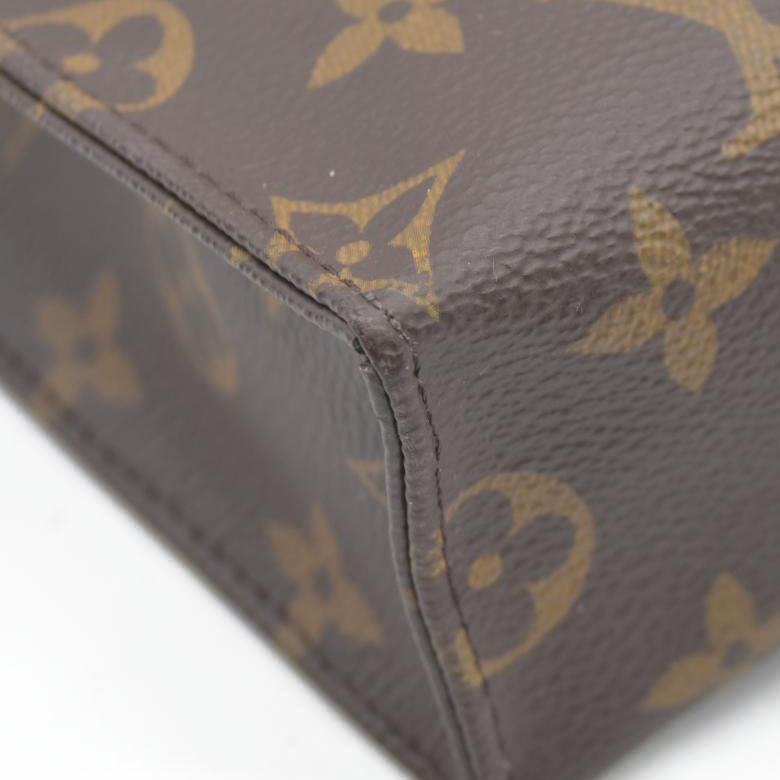 $1290 Louis Vuitton Monogram Toiletry 26 2020