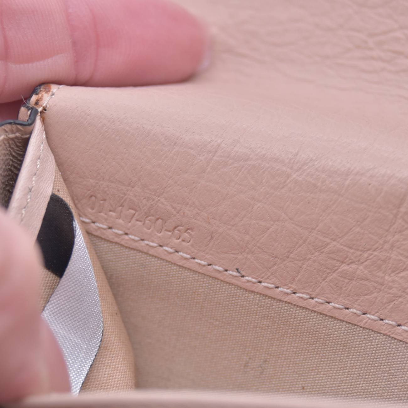 $690 Chloe Alphabet Wallet with Flap in Grained Leather Pink