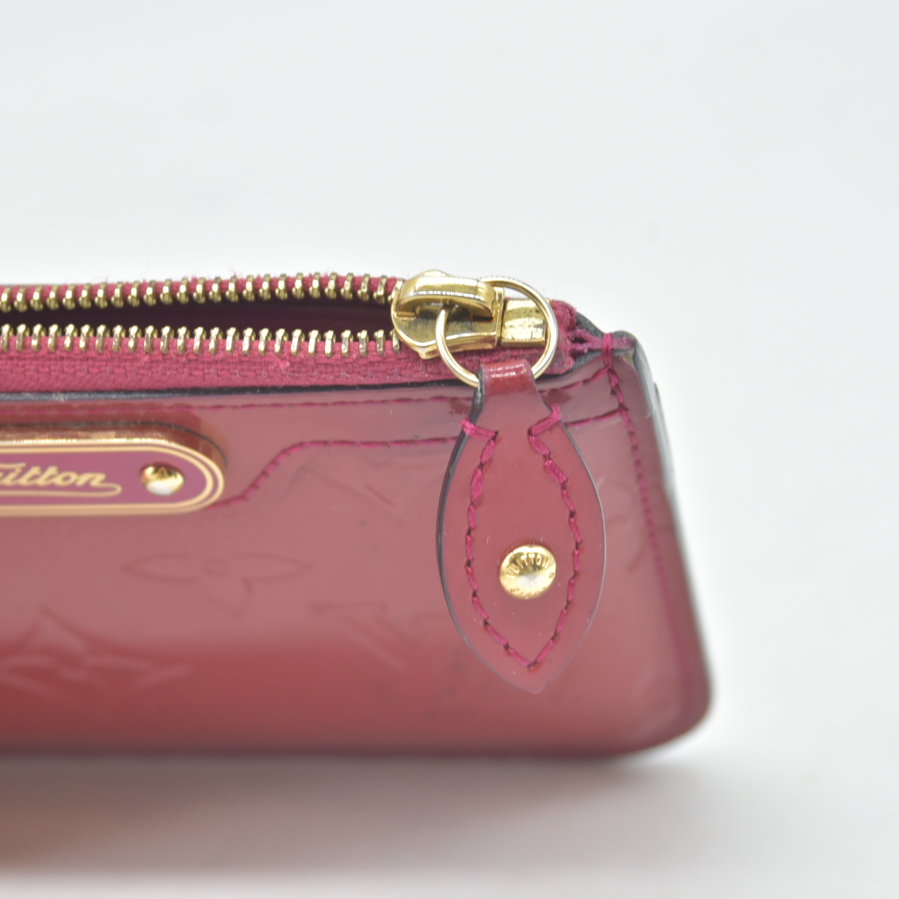 $430 2012 LOUIS VUITTON Monogram Vernis Key Pouch Wallet CA4162