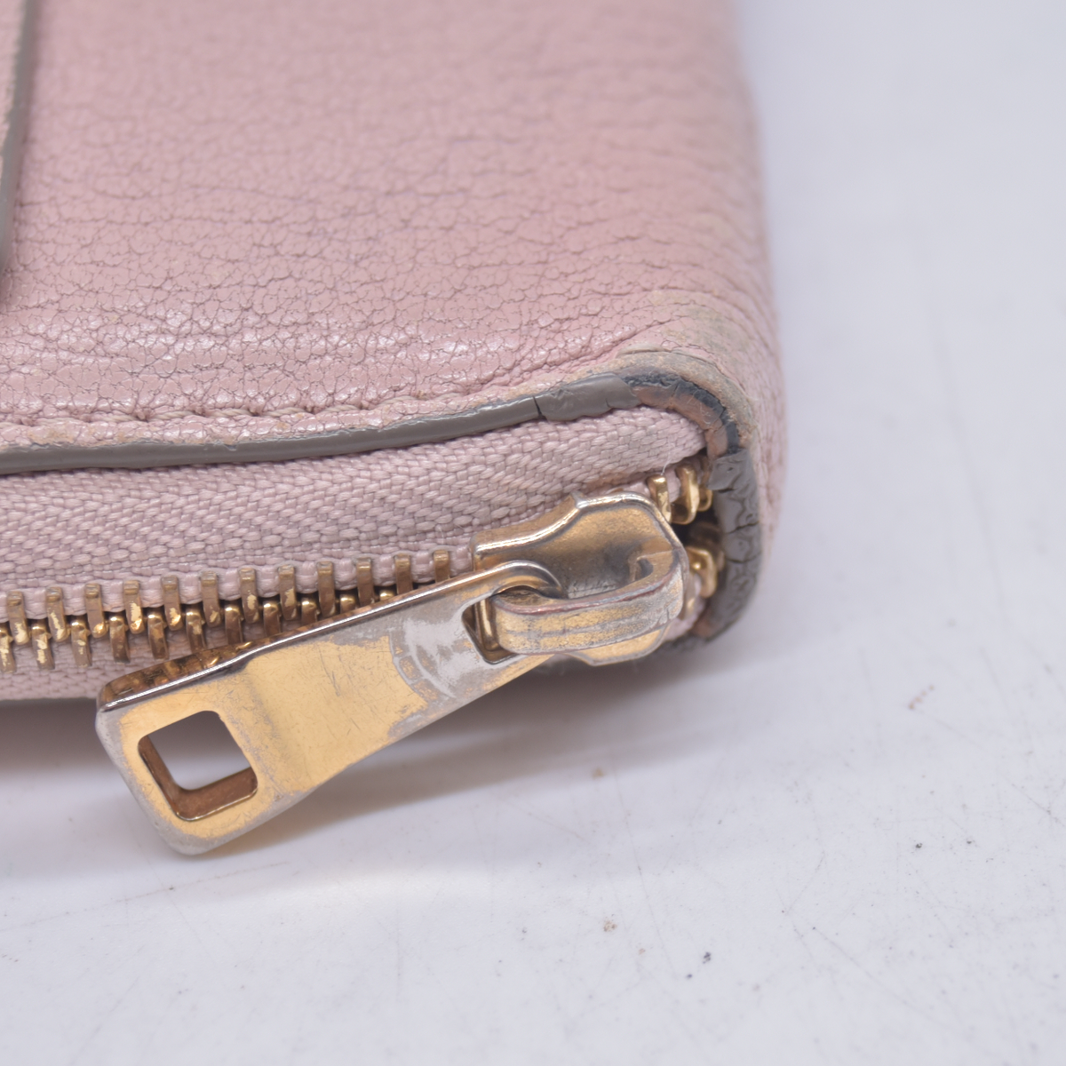 $605 2015 Chloe Long Drew Zip Around Flap Wallet Pink