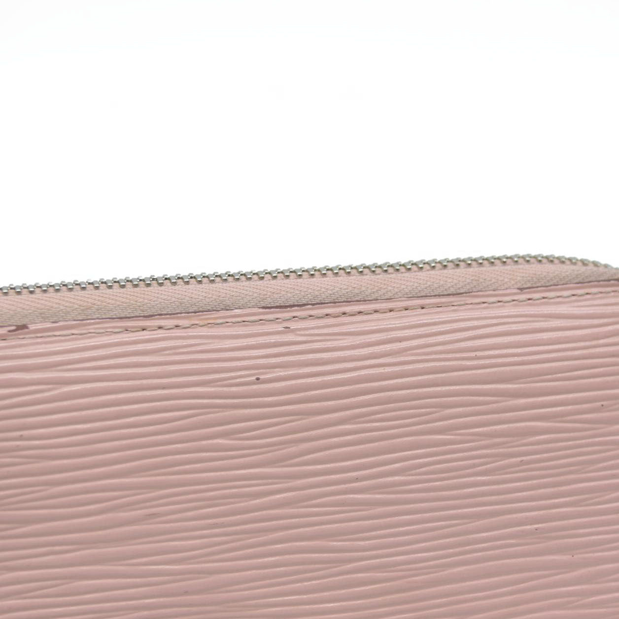 LOUIS VUITTON Epi Zippy Zip Around Long Wallet
