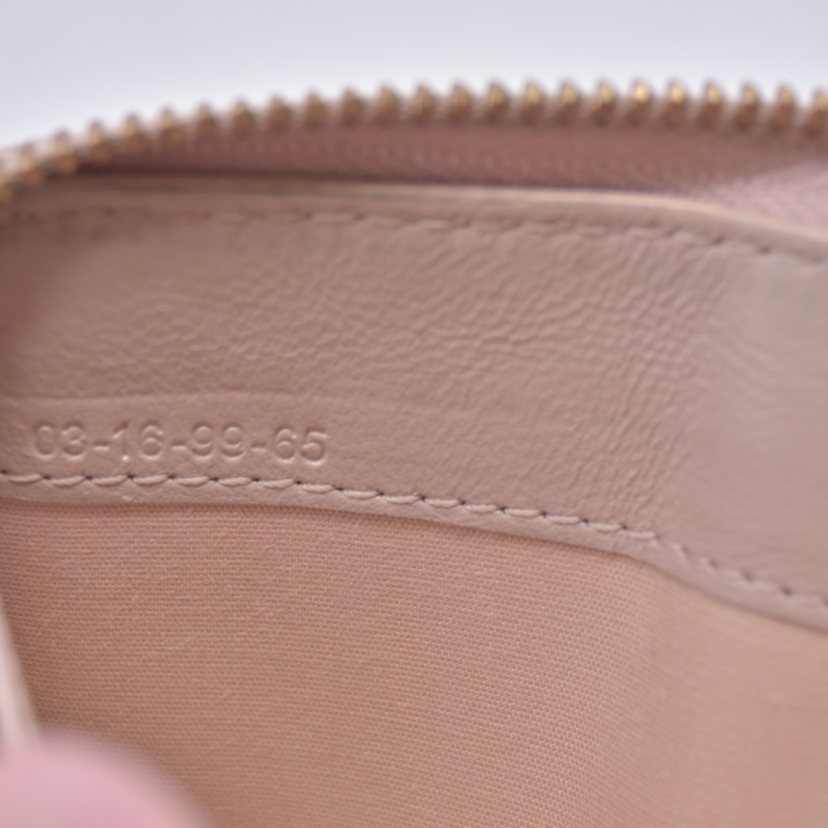$605 2015 Chloe Long Drew Zip Around Flap Wallet Pink