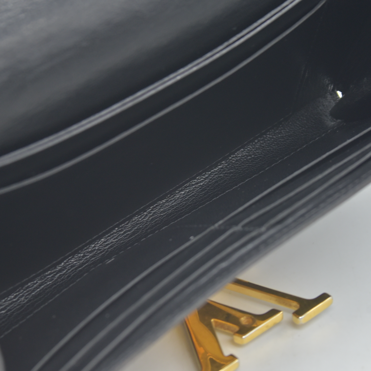 $2400 2013 Louis Vuitton Box Calfskin Vivienne LV Long Wallet Black TN2153
