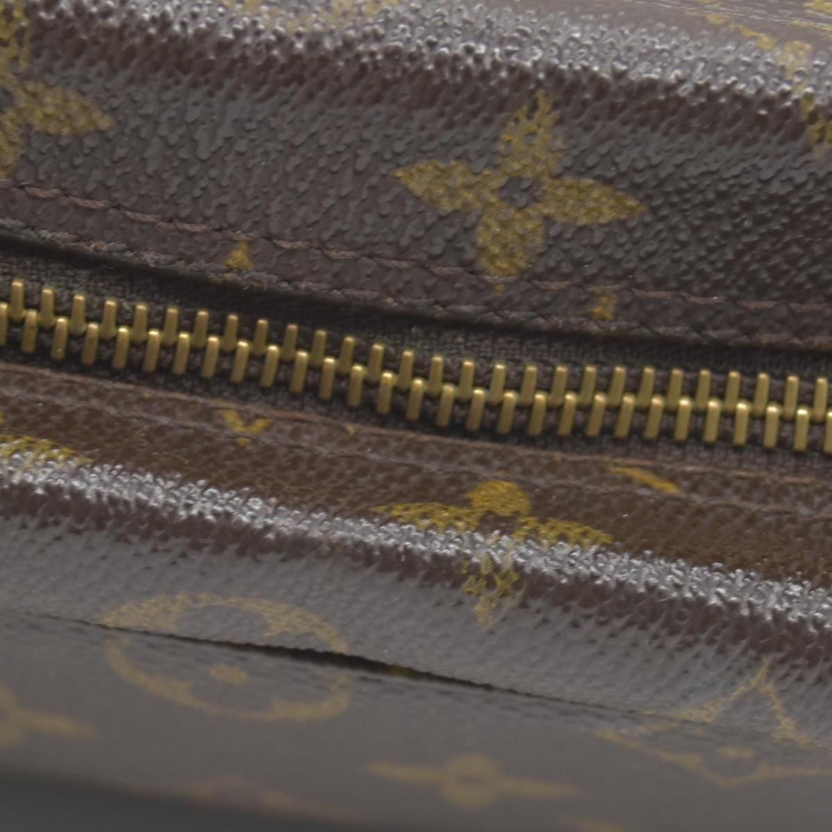$600 1988 Louis Vuitton Monogram Trousse Toilette 28 Clutch Pouch Bag 884NO