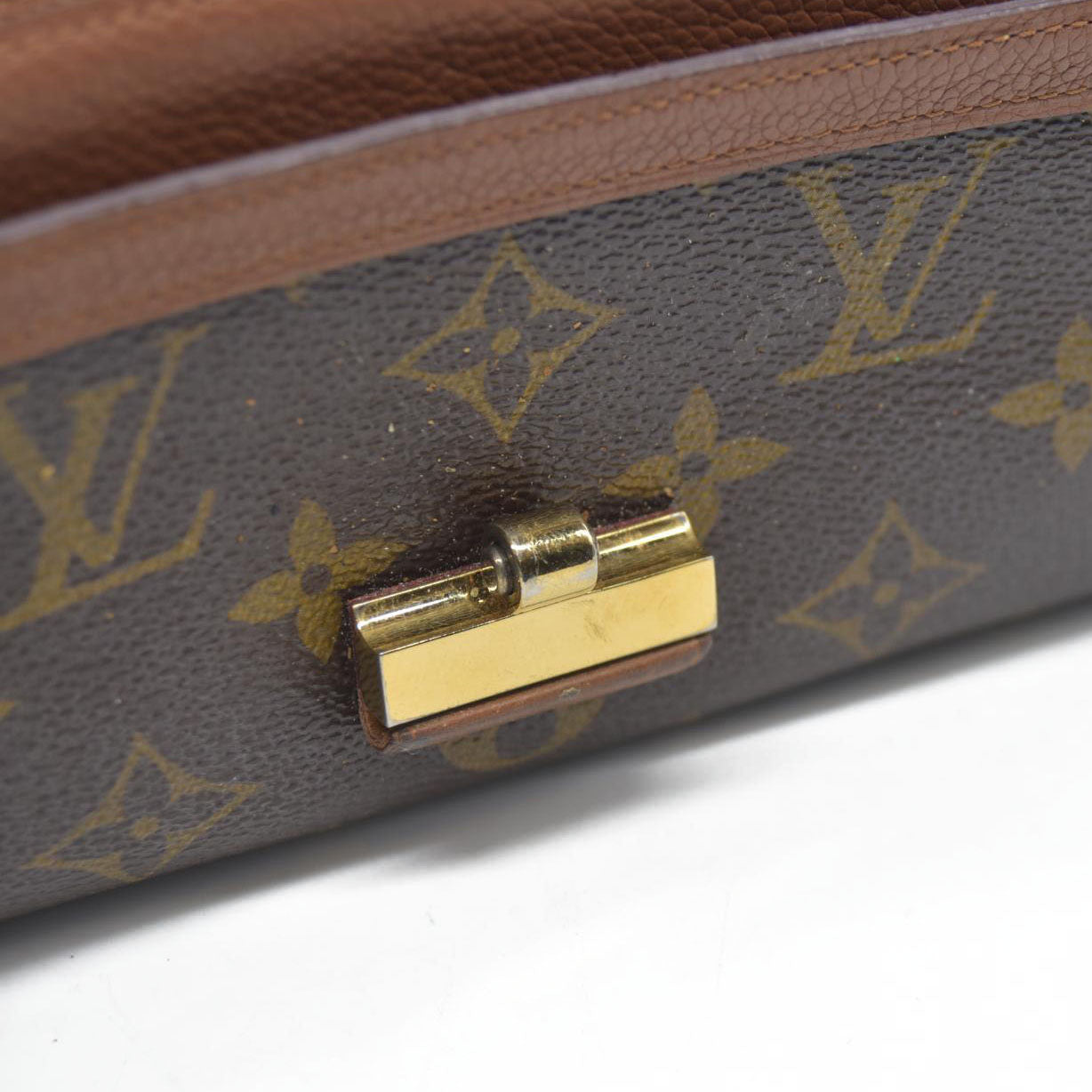 $1400 Louis Vuitton  Monogram Elysee Wallet Bordeaux