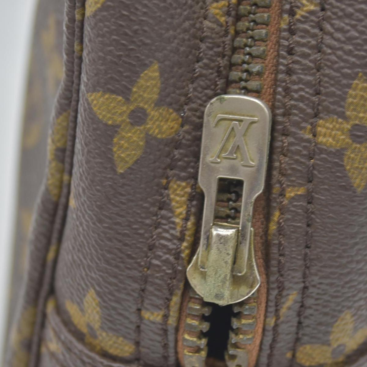 $600 1985 Louis Vuitton Monogram Trousse Toilette 28 Clutch Pouch Bag 851