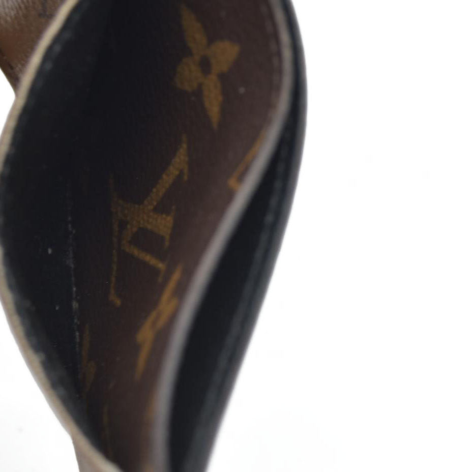 $285  Louis Vuitton  Reverse Monogram Card Holder