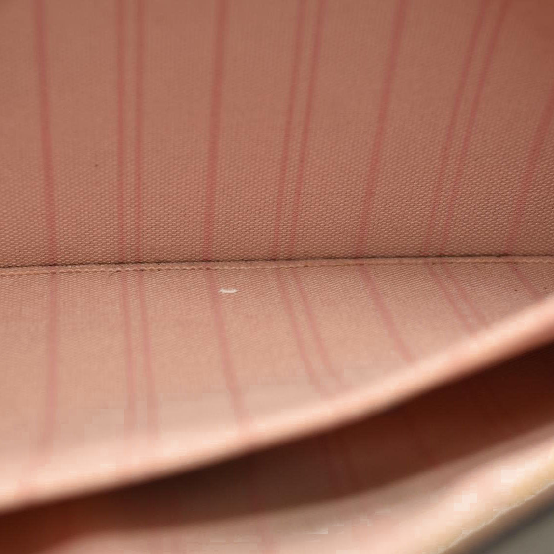 Louis Vuitton  Damier Ebene Neo Neverfull MM Rose Ballerine AR2108