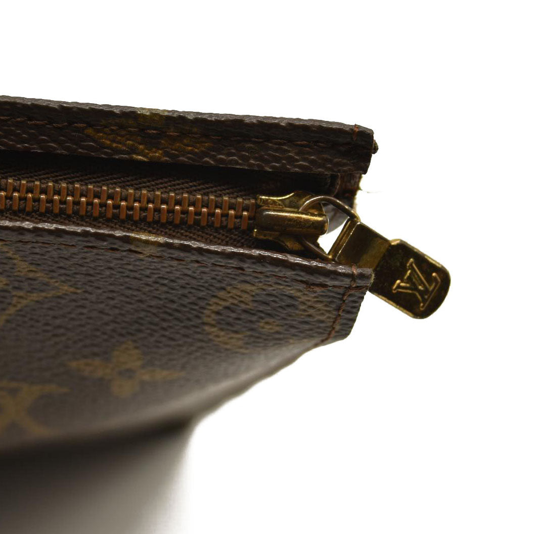 Louis Vuitton  Monogram Toiletry Pouch 26