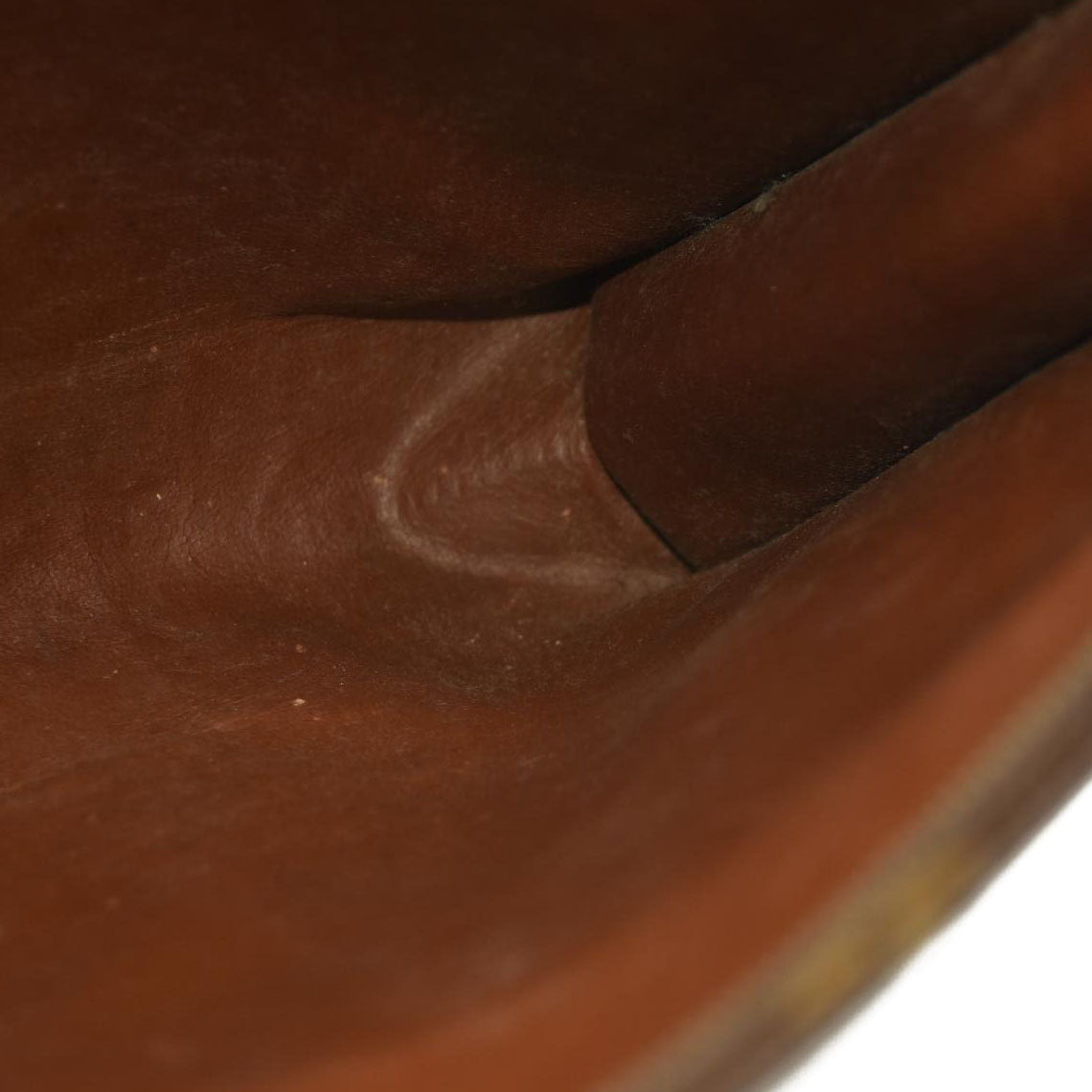 Louis Vuitton  Monogram Toiletry Pouch 26