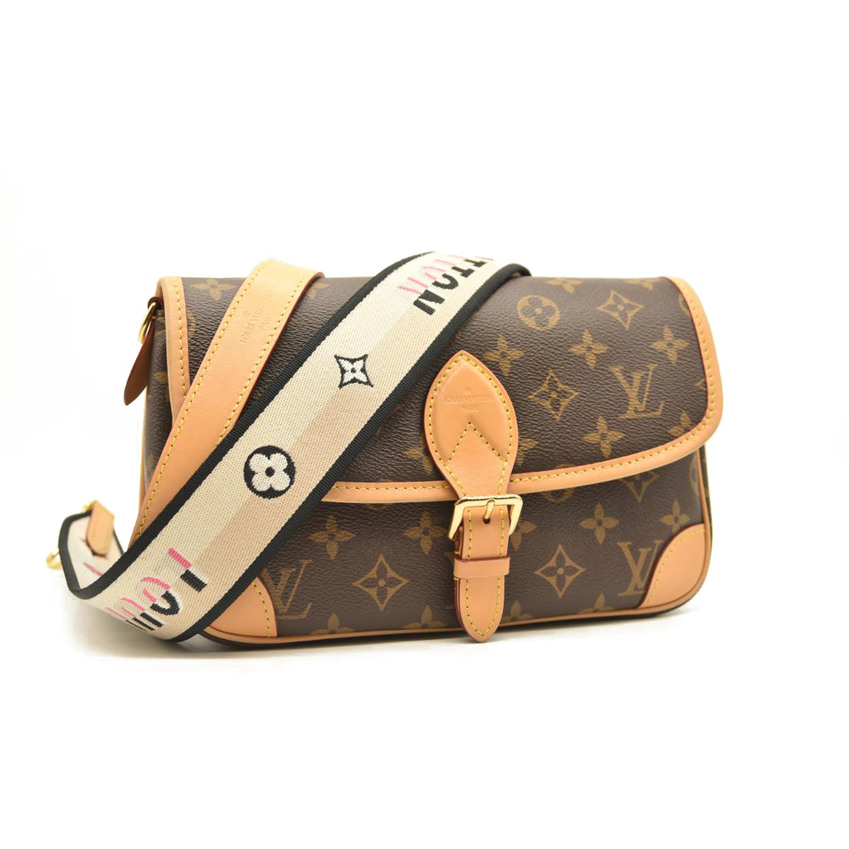 LOUIS VUITTON Monogram Diane Black