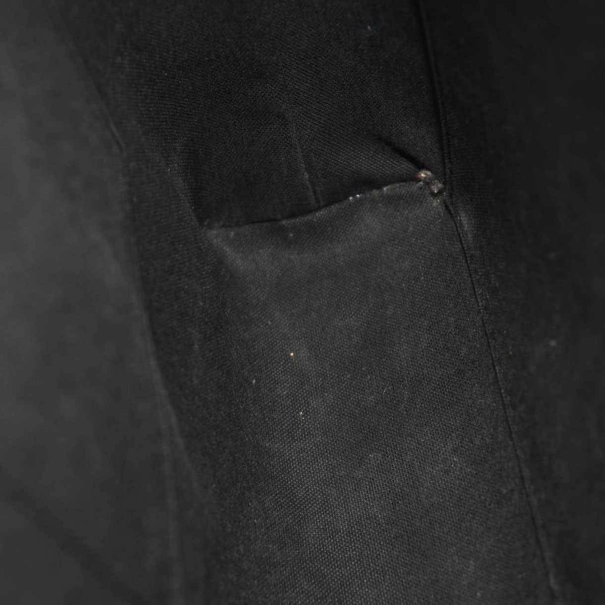 LOUIS VUITTON Damier Graphite Mick PM