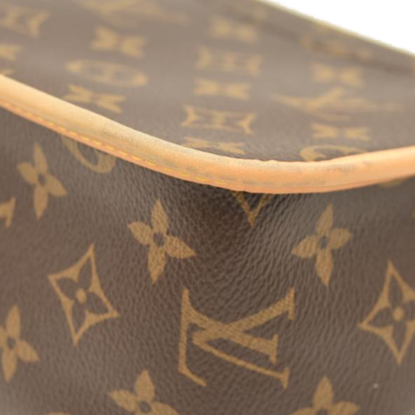 LOUIS VUITTON Monogram Diane Black