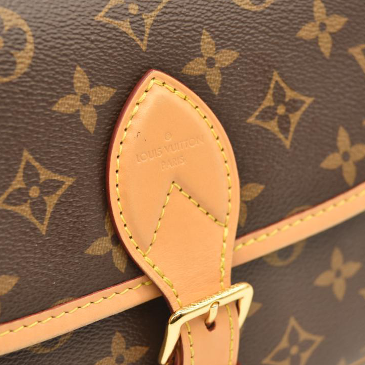 LOUIS VUITTON Monogram Diane Black