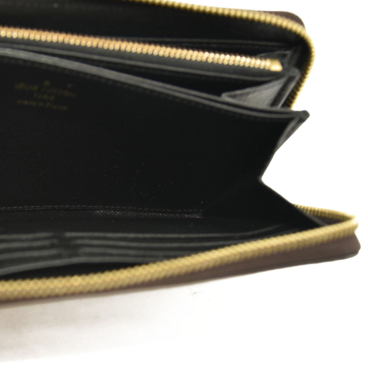 LOUIS VUITTON  Reverse Monogram Giant Zippy Wallet