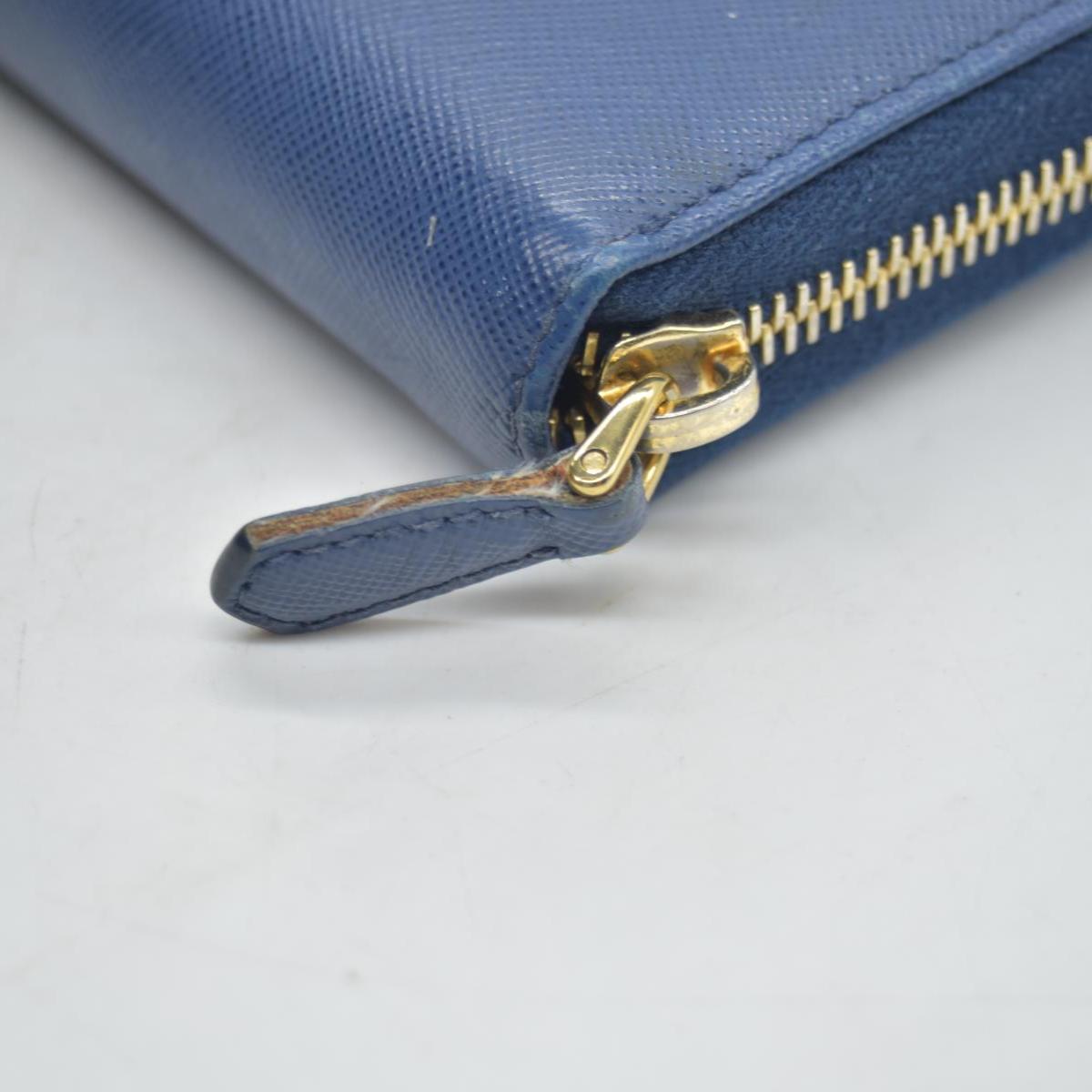 $975 PRADA Saffiano Bow Wallet Blue Zip Around Wallet CONSIGNMENT