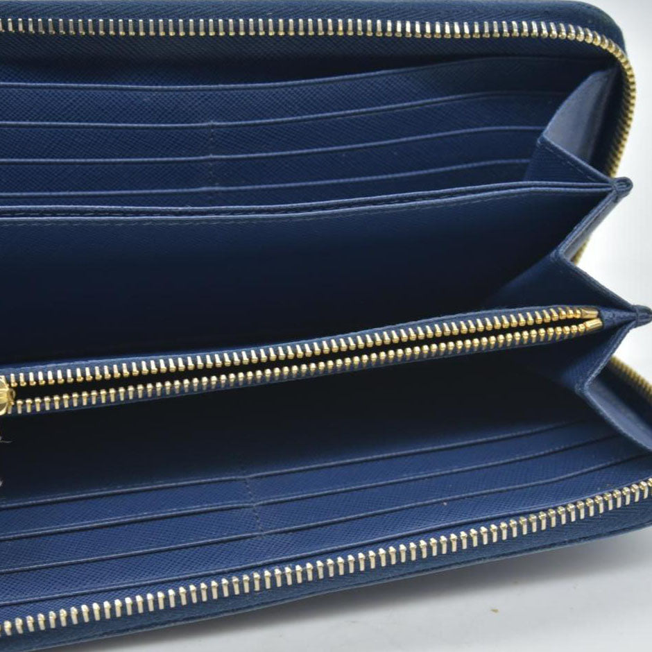 $975 PRADA Saffiano Bow Wallet Blue Zip Around Wallet CONSIGNMENT
