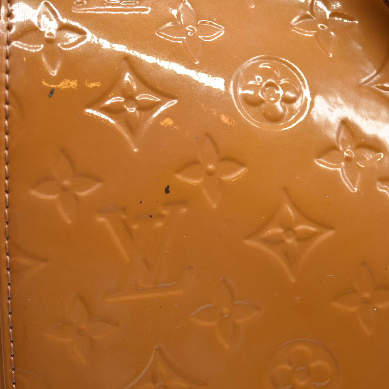 Louis Vuitton Vernis Brea GM Beige Poudre DR2169