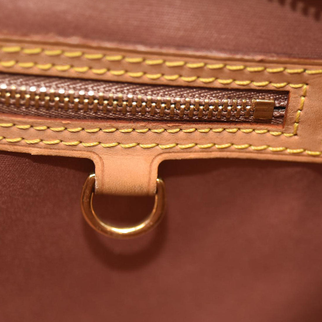 Louis Vuitton Vernis Brea GM Beige Poudre DR2169