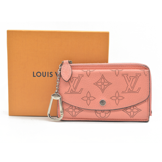 AUCTION $870 Louis Vuitton Mahina Recto Verso Card Holder Coral Leather