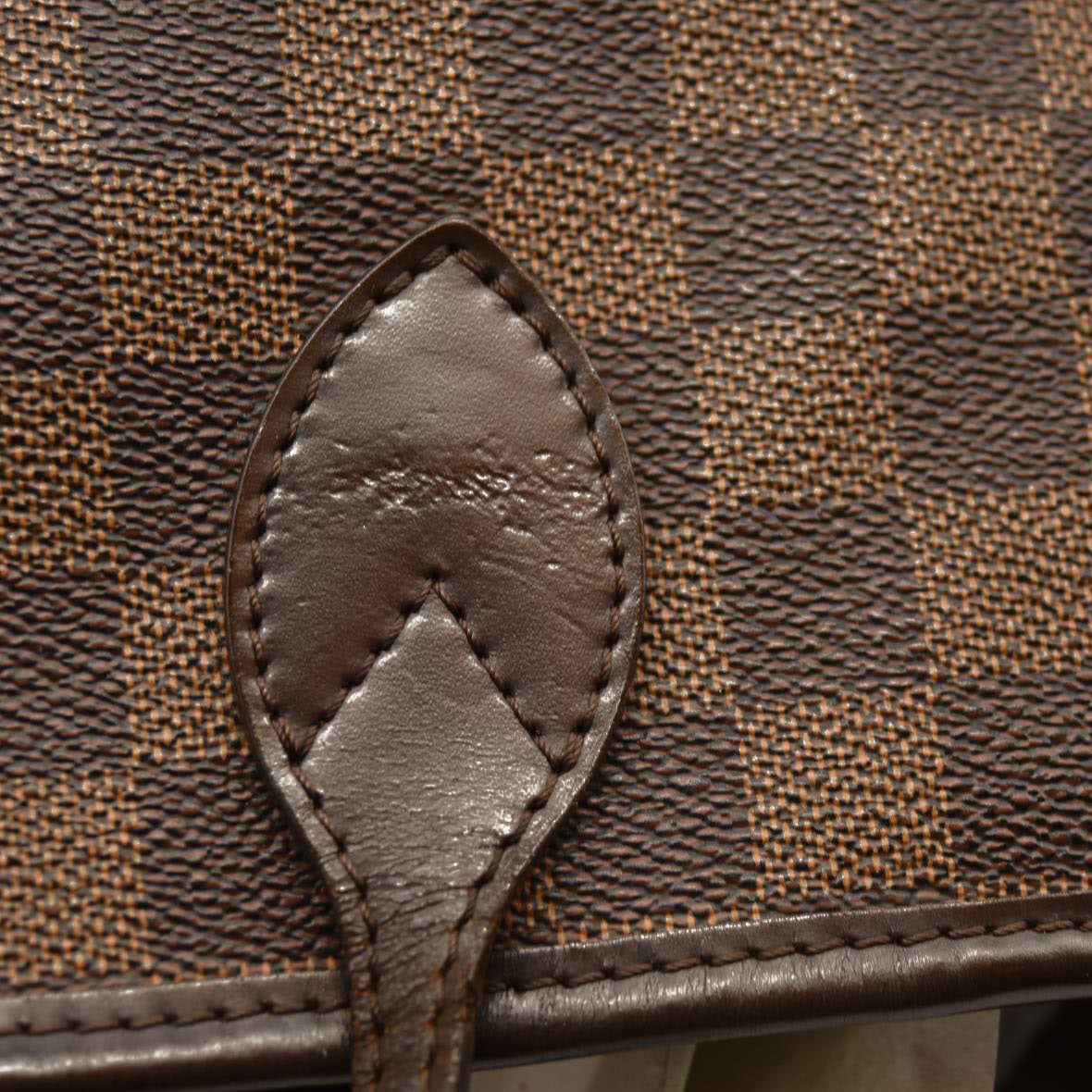 Louis Vuitton Damier Ebene Neo Neverfull GM SD0088