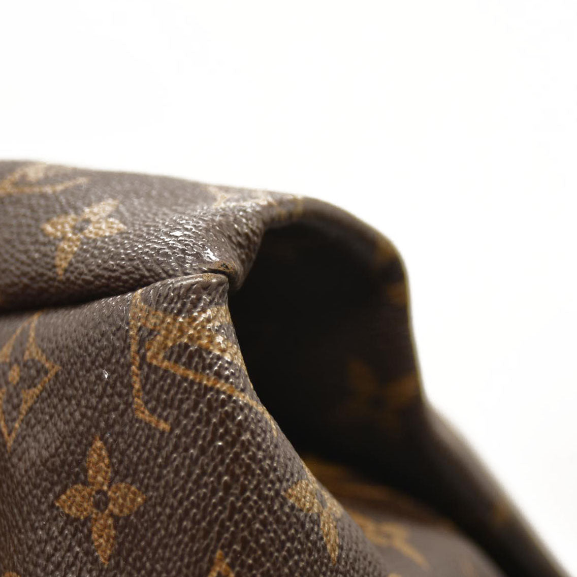 LOUIS VUITTON  Monogram Artsy MM CA1111