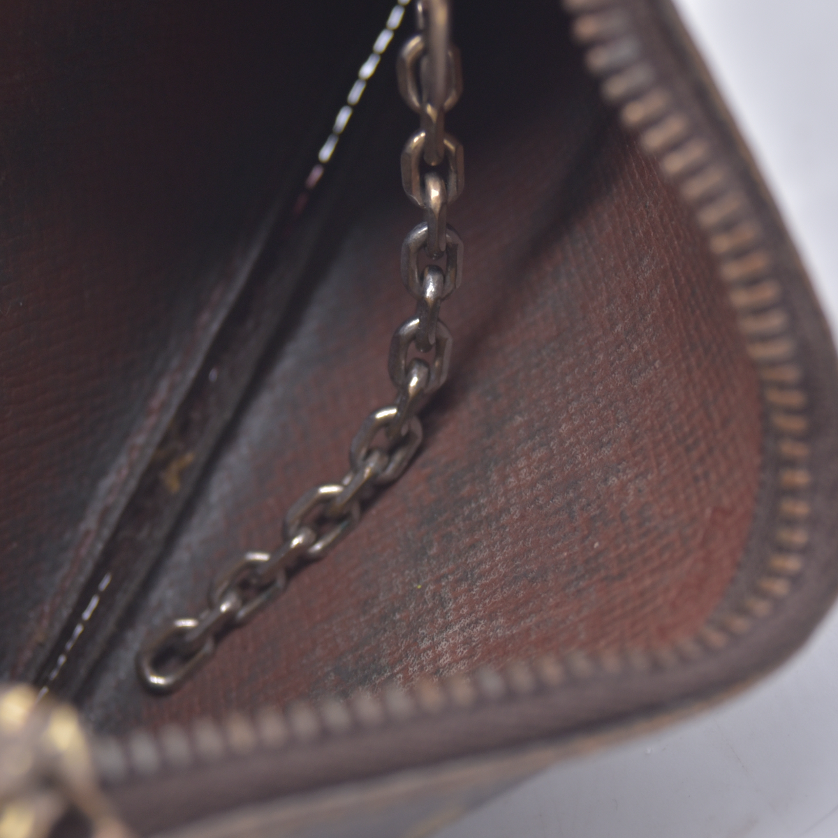$355 Louis Vuitton Monogram Pochette Cles Wallet Coin Purse Brown 0950ET 10021013