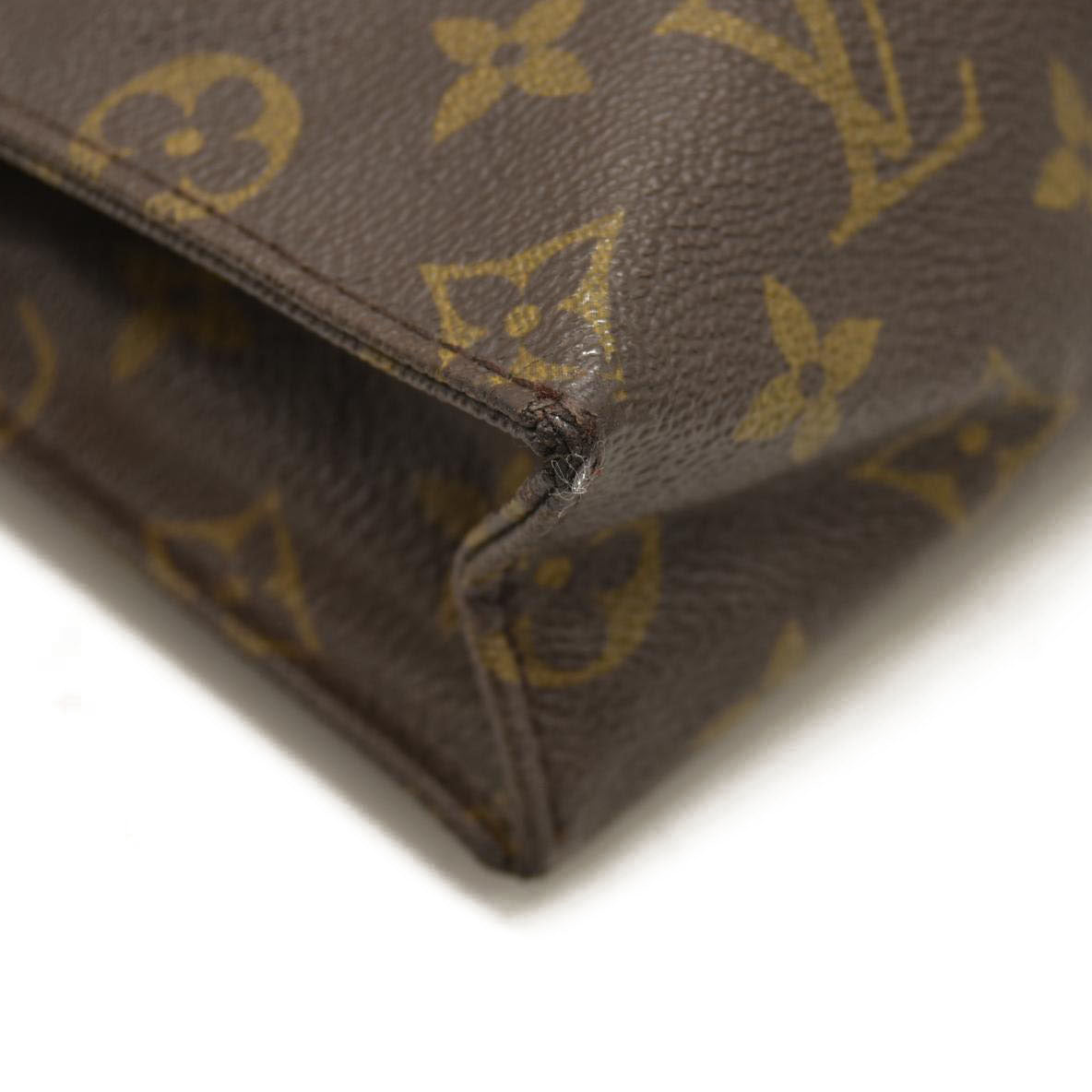 Louis Vuitton  Monogram Toiletry Pouch 26 TH0920