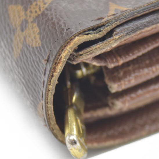 AUCTION $610 LOUIS VUITTON Monogram Alexandra Trifold Wallet CA4098