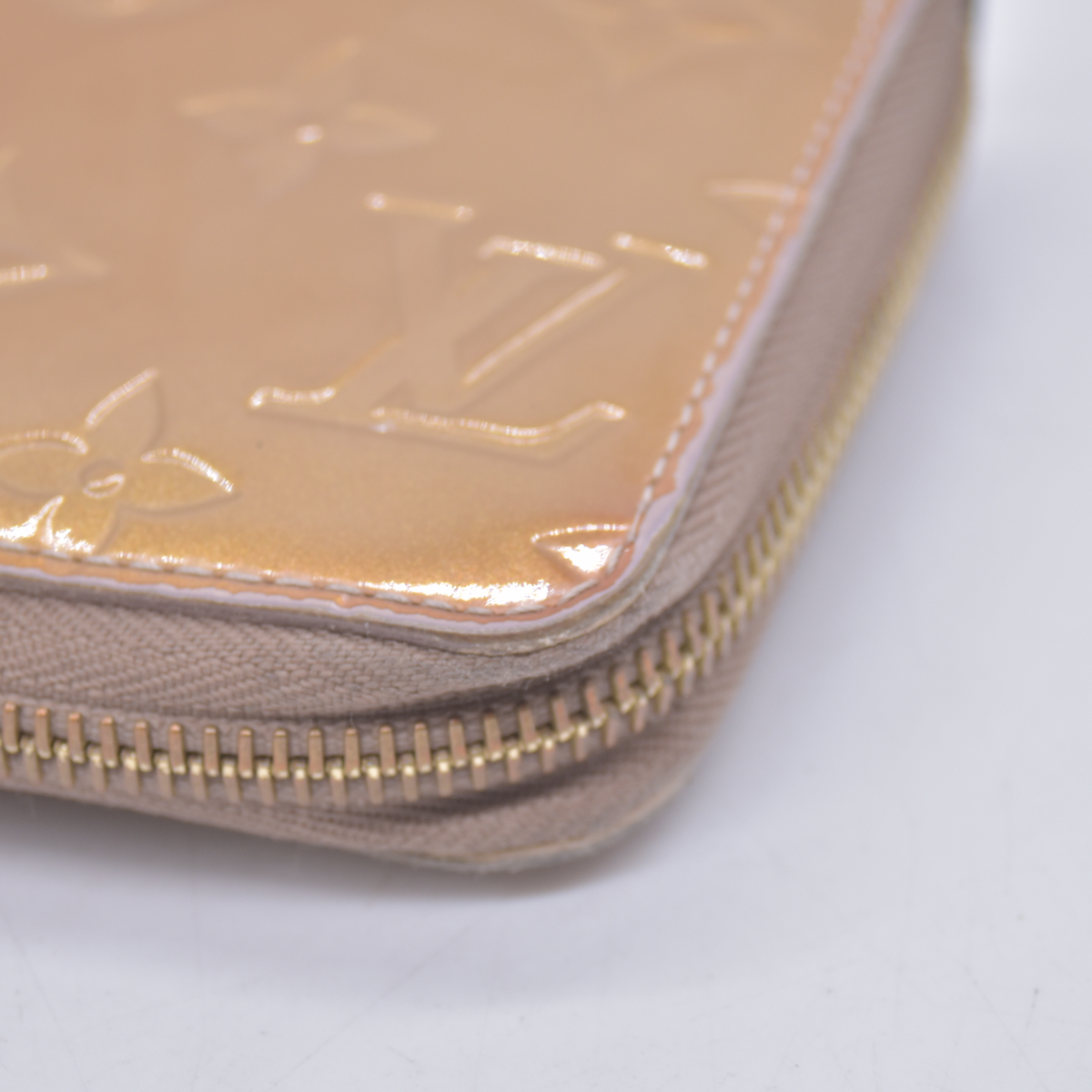 $970 2012 Louis Vuitton Monogram Vernis Zippy Zip Around Long Wallet CA2152 10021027