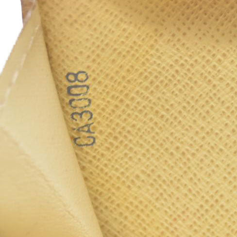 $610 Louis Vuitton Damier Azur Alexandra Trifold Wallet CA3008