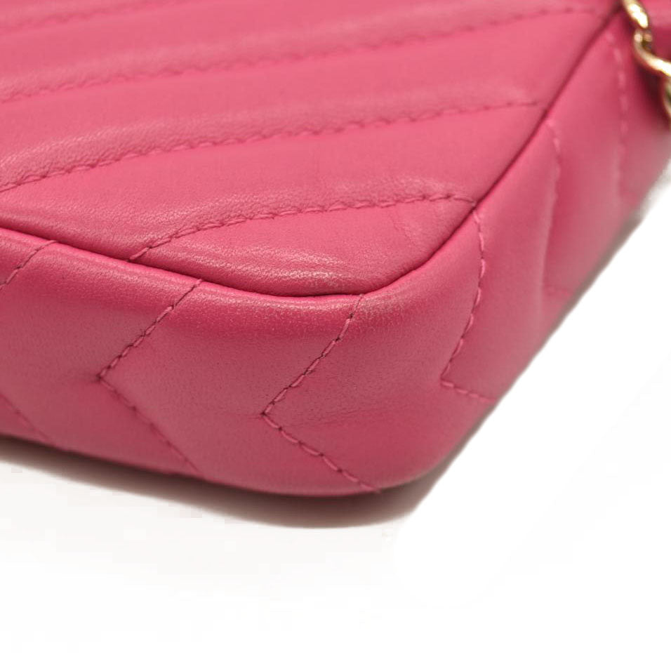 Chanel Lambskin Chevron Quilted Small Clutch With Chain Pink 23*