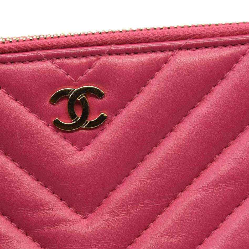 Chanel Lambskin Chevron Quilted Small Clutch With Chain Pink 23*