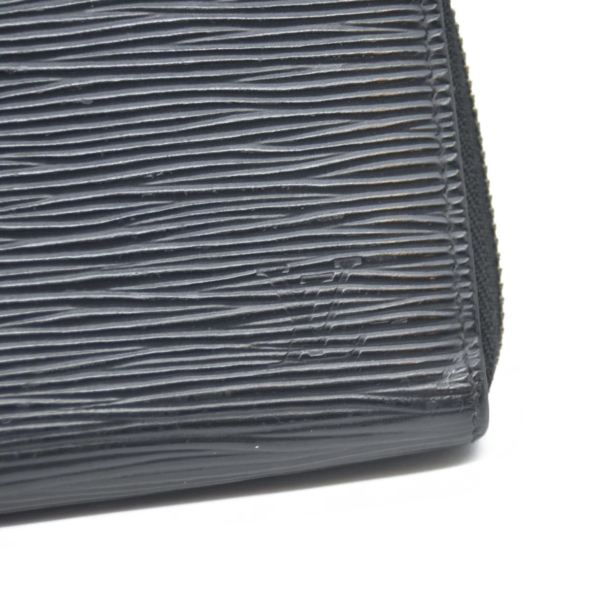 Louis Vuitton Epi Portefeiulle Clemence Zip Around Long Wallet Black UB2280