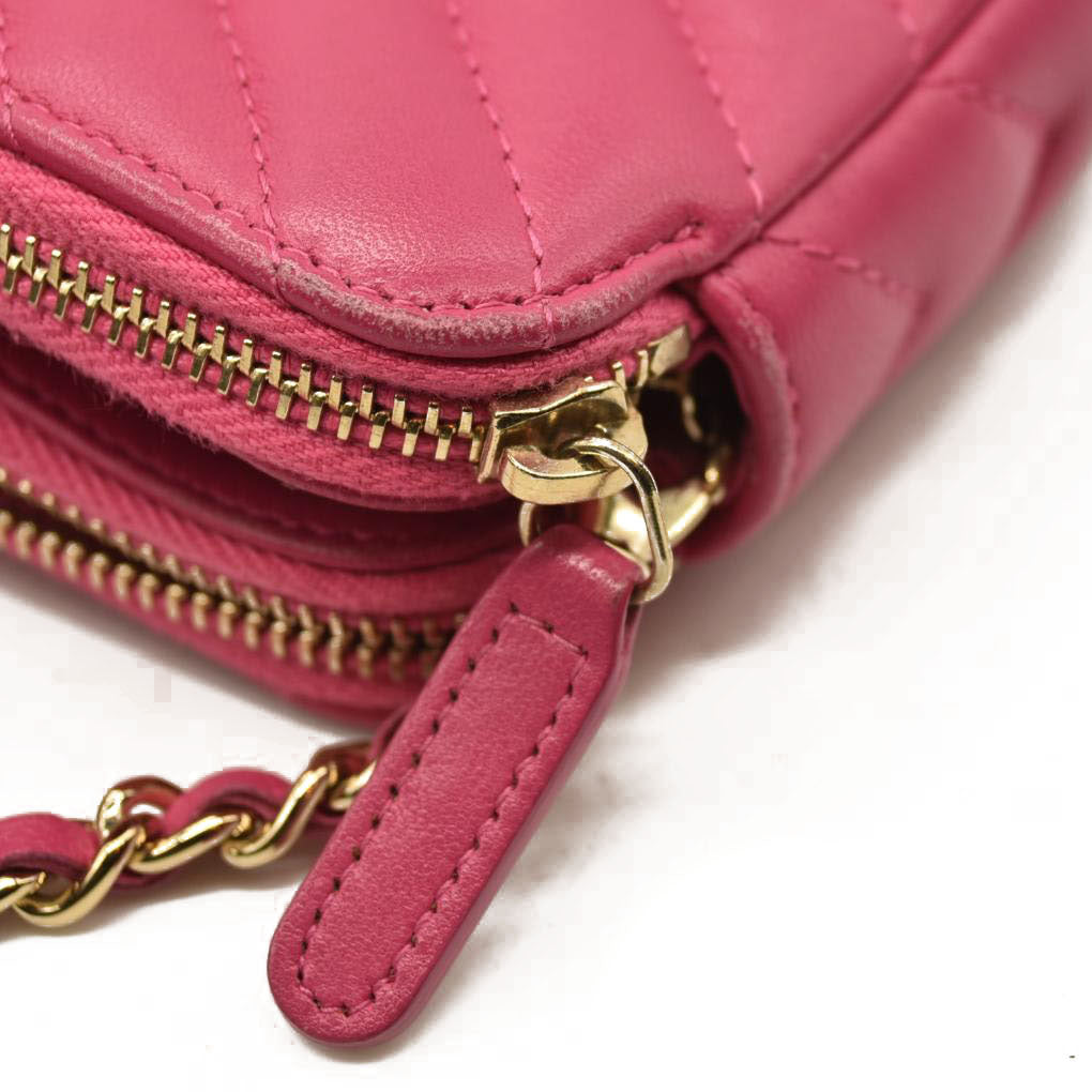 Chanel Lambskin Chevron Quilted Small Clutch With Chain Pink 23*