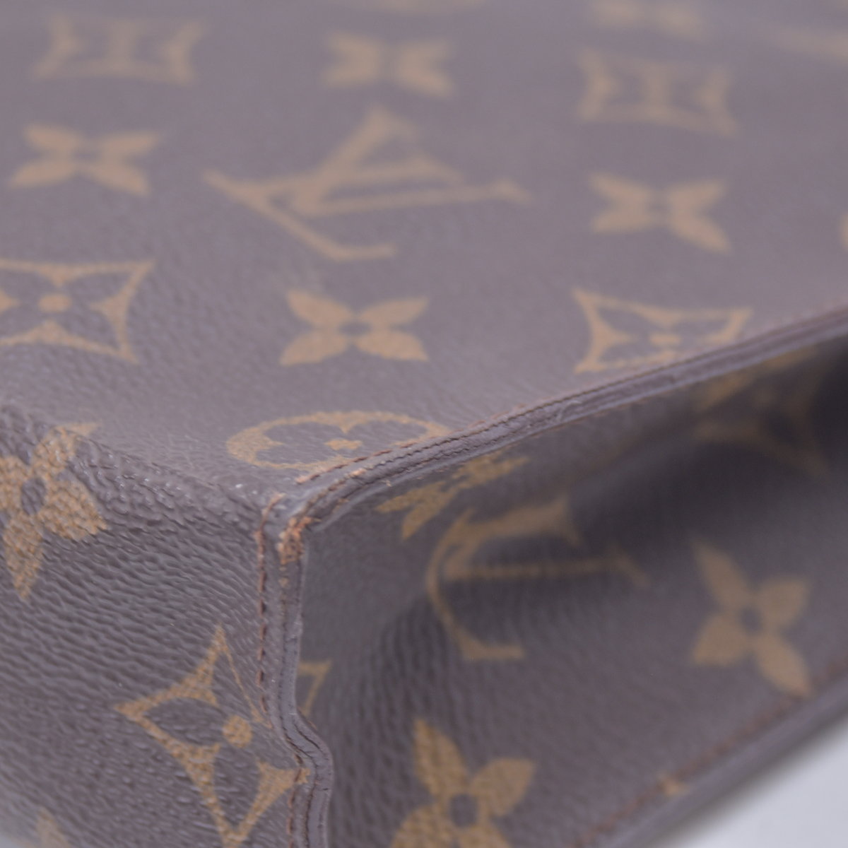 $760 Louis Vuitton Monogram Toiletry 26 Cosmetics Pouch Purse 10021031