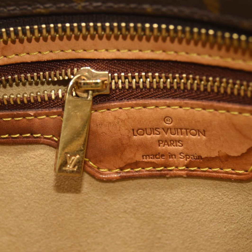 LOUIS VUITTON Monogram Luco