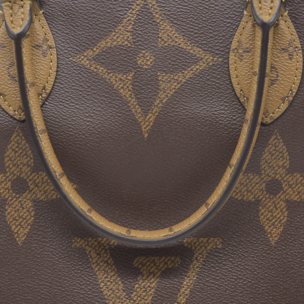 $3450 Louis Vuitton Reverse Monogram Giant Onthego GM