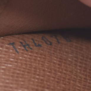 AUCTION $750  Louis Vuitton  Monogram French Purse Wallet TH4078